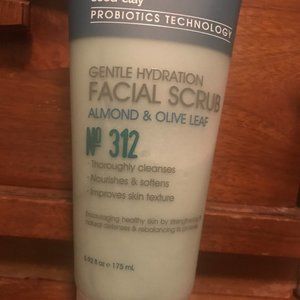 Almond and Olive Leaf Facial Scrub